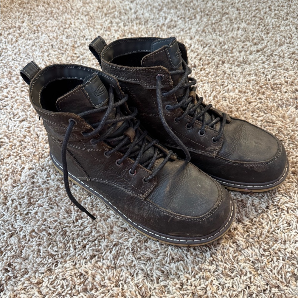 Keen Men's Dark Brown Leather Boots